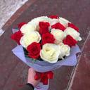 Bouquet of 19 red and white roses