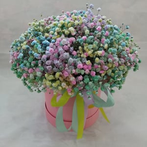 Hat box with flowers 'Rainbow'