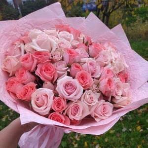 Bouquet 'Delicate spray roses'