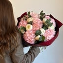 Bouquet 'Hydrangeas with Peony'
