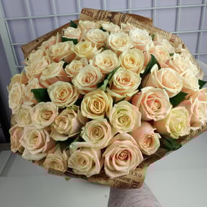 Ramo 'Bouquet of 51 cream roses'