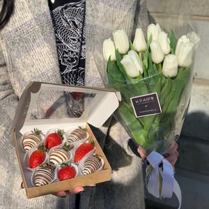 Combo of chocolate covered strawberries and tulips