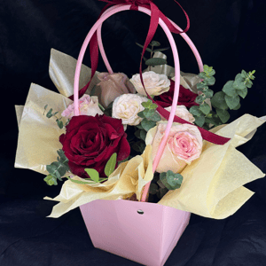 Flower box 'Pink Valentine'