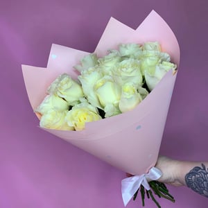 Blumenstrauß 'Zarte Rosen 15 (Art. 27)'
