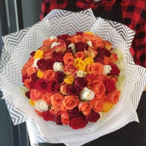 Ramo '101 roses in a bouquet'