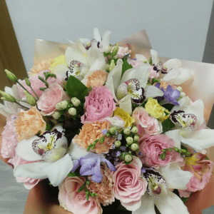 Bouquet 'Tenderness of silk'