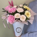 Blumenbox 'Composition of Germini and Roses'