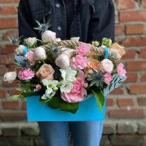 Blumenarrangement 'Rovelina'