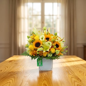 Arrangement 'Golden Connections'