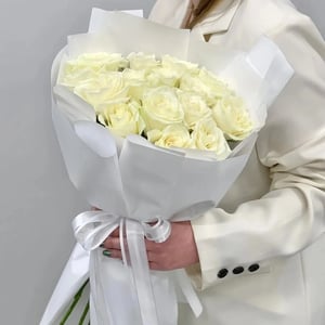 Bouquet '9 roses blanches'