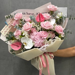 Pink Rose and Hydrangea Bouquet