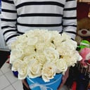 Hat box with flowers 'Summer's soon'