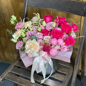 Blumenbox 'Raspberry bouquet'