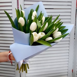 Bouquet of white tulips "Pure heart"