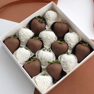 Yin-Yang chocolate-dipped strawberries, 16-25 berries