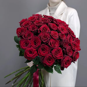 Un grand bouquet de 31 roses rouges