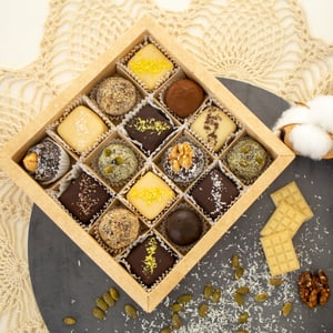 Assorted Bounty and Non-candy 16 pcs.