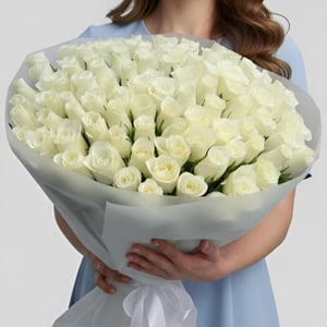 101 White Rose Bouquet - Elegance