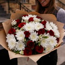Bouquet 'Roses with chrysanthemum'
