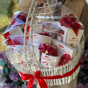 Raffaello gift set
