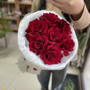A bouquet of French roses