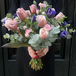 Bouquet 'Tulip and Carnations'
