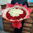 Ramo de 101 rosas "Besito"