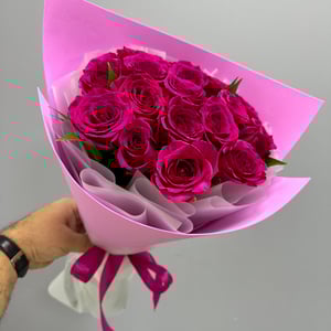Bouquet of 17 pink roses in foamiran