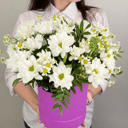 Hat box with flowers 'Pretty'