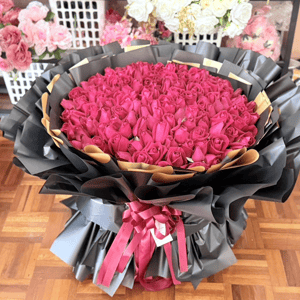 Bouquet 'Infinite Love 100 roses'