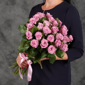 Bouquet of 25 pink roses