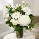 White magic: white Chrysanthemums and Lisianthus