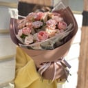 Bouquet of roses and eustoma