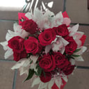 Ramo 'Hermosas rosas y orquideas'