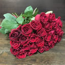 Blumenstrauß '31 rote Rosen 60 cm Kenia'