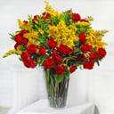 Red Roses in Gold: red Spray Roses