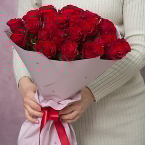 Bouquet of 25 red roses