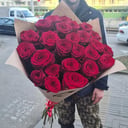 Large bouquet of tall red roses 90 cm