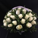 Blumenkorb '35 Weiße Rosen im Korb'