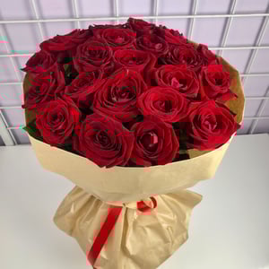 Bouquet of 21 red roses