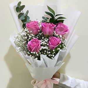 Mazzo '5 Bouquet di Rose Rosa'