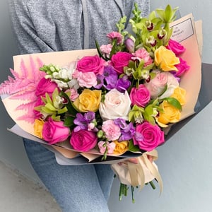 Bouquet 'Riot of colors'