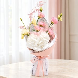 Bouquet 'Delicate White Hydrangea'