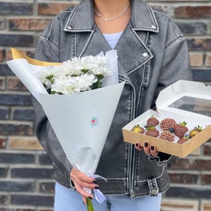 Gift set "Mix with chrysanthemum"