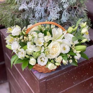 Flower basket 'Kupavna'