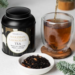 Black tea with chocolate and almonds