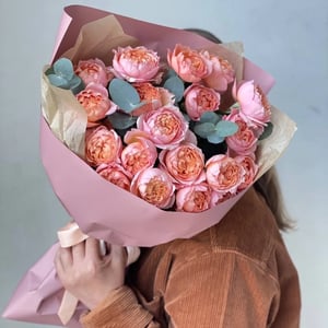 Single-variety bouquet of shrub peony roses