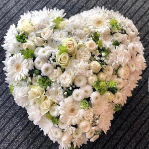 Arreglo floral 'White Heart'