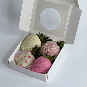 Strawberries in Belgian chocolate - 4 pcs