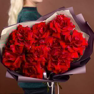 Bouquet '9 French roses with decoration'